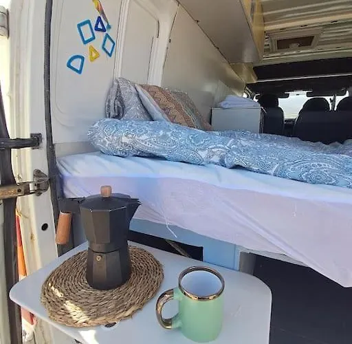 Slow-life Campervan, Küche, Dusche, Queen-size Bett, Solar *